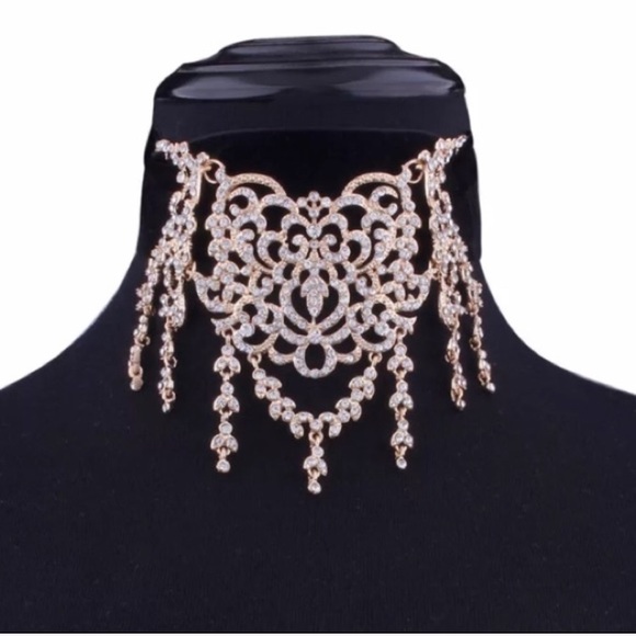 ⚜️[𝗡𝗪𝗧]⚜️Gold Crystal Wide Statement Choker NEW - Picture 4 of 7